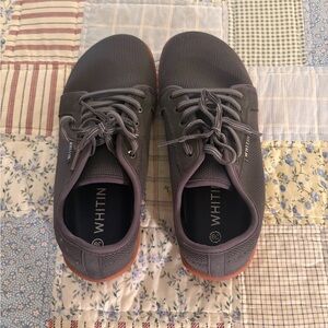 Whitin Barefoot Shoes, Size 8 Wide